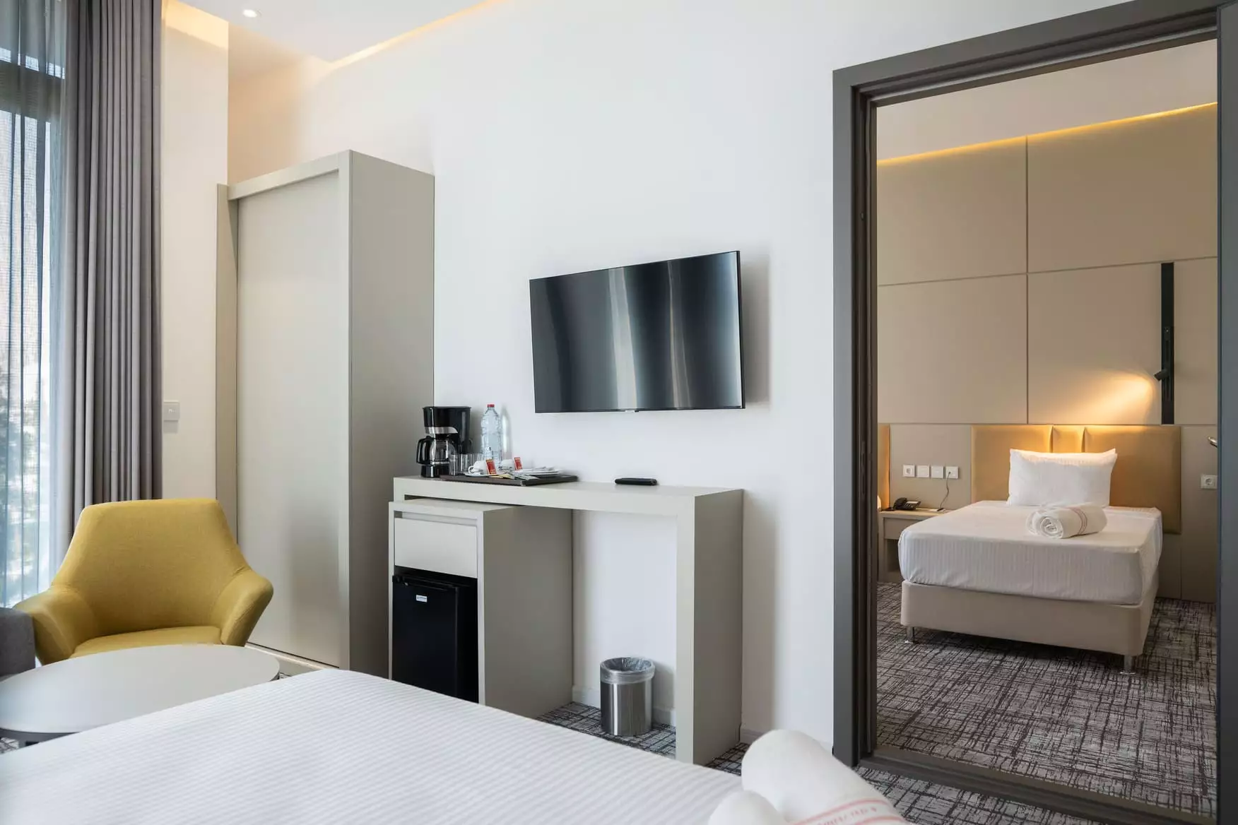 Alibaba https://cdn.alibaba.ir/ostorage/hotel-accommodation-images/68ff47fda1e6f83605b7e899_سوئيت كانكت (1).webp